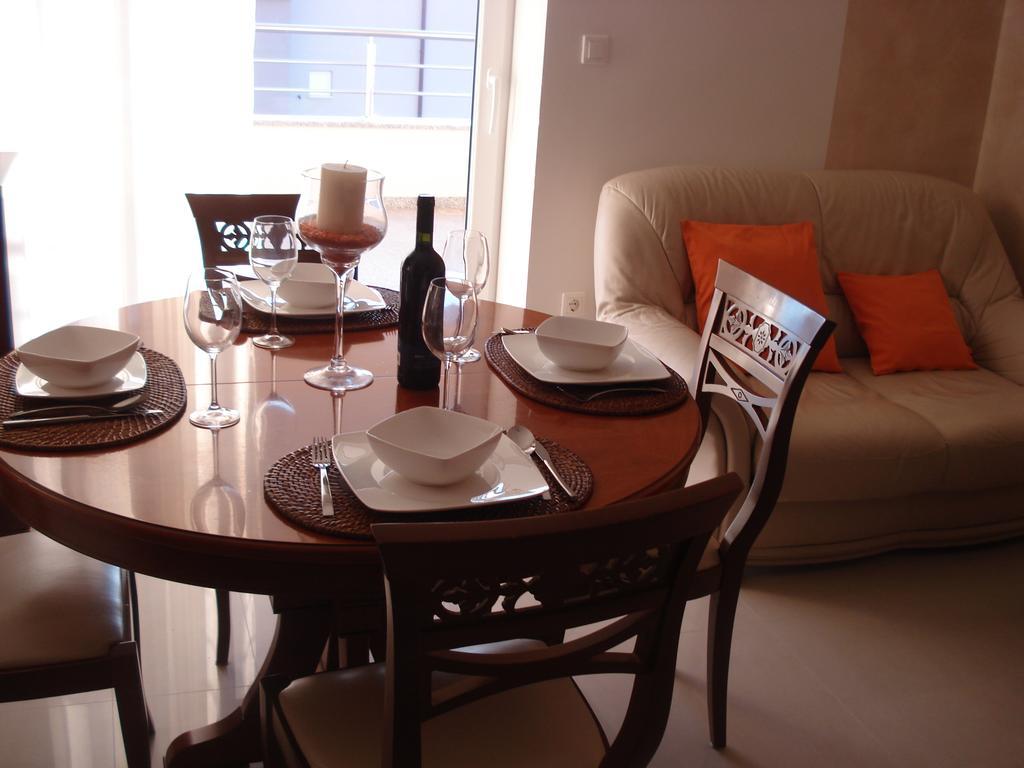 Apartments Villa Residenca Novi Vinodolski Camera foto