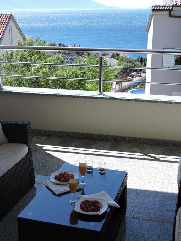 Apartments Villa Residenca Novi Vinodolski Esterno foto
